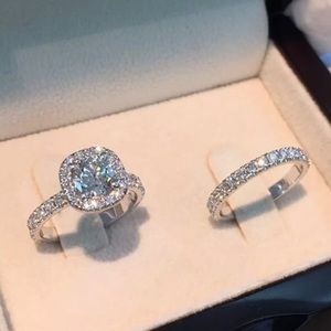 Engagement ring & Band set